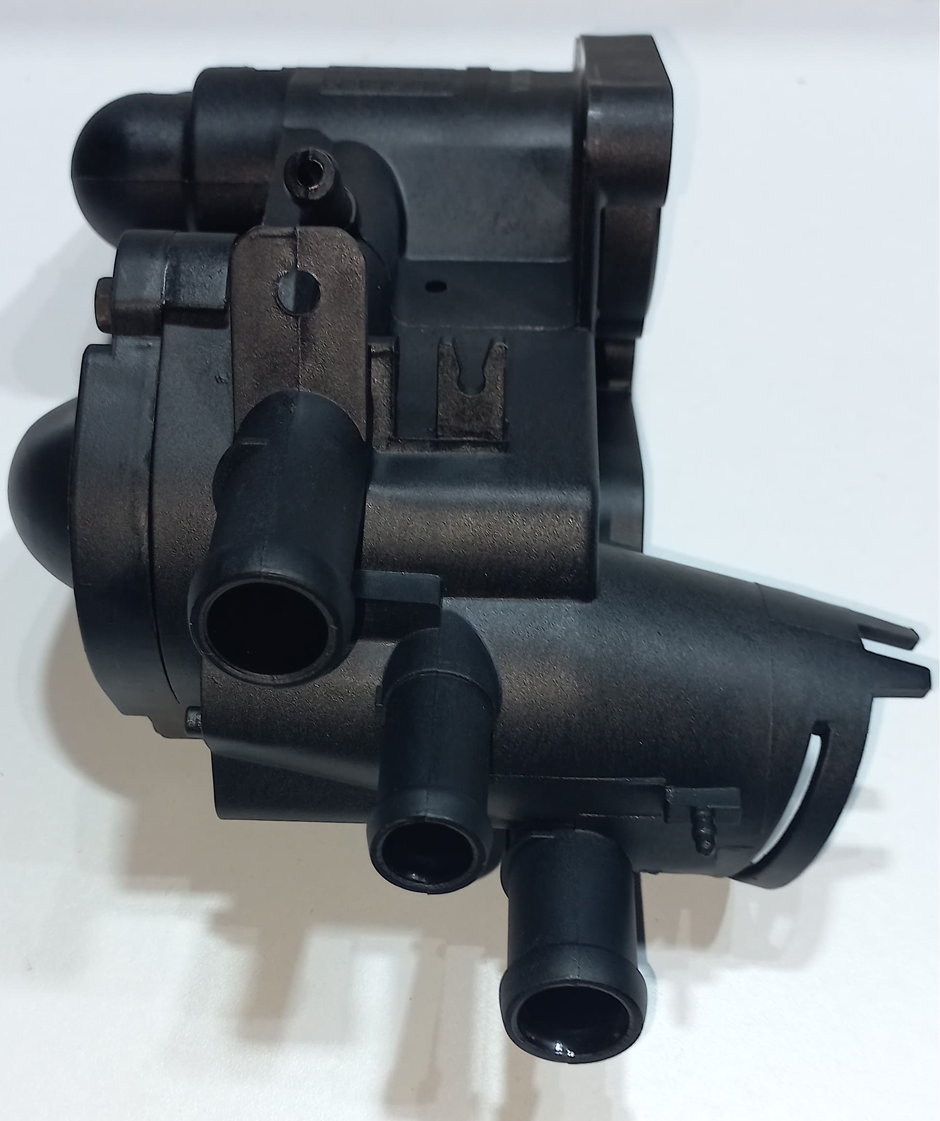VW Polo 9N 2003 -2009, BLM/BAH engines, Thermostat Housing, new non-OEM