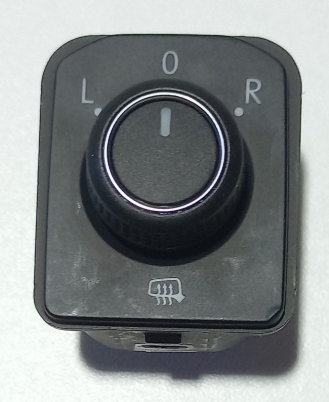 VW, Polo 8 (2017 onwards)/T-Cross/Audi A1 (2013 Onwards), mirror switch (goes with Part no. 5G0959857G), 2G0959565