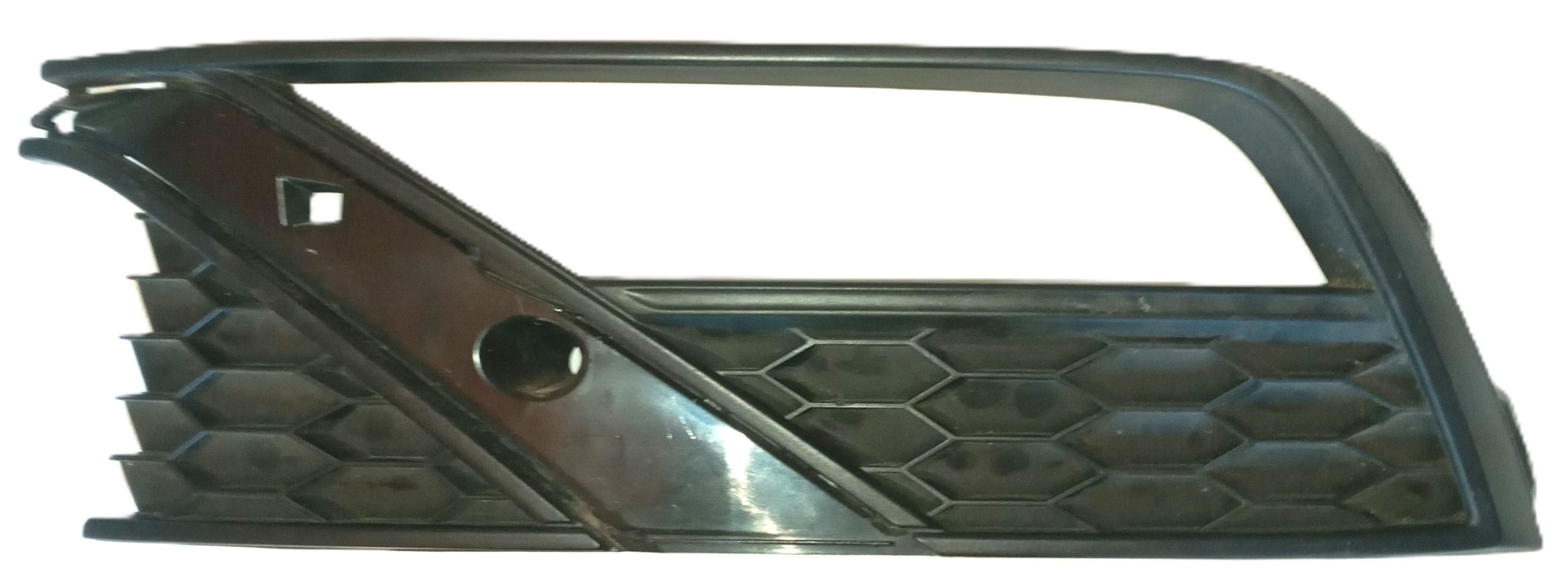 VW Polo 6 Vivo Hatchback/Sedan 2017-current Foglight grille with opening for Foglight beehive like pattern left hand side passenger side new non-OEM 6C0 853 665 G