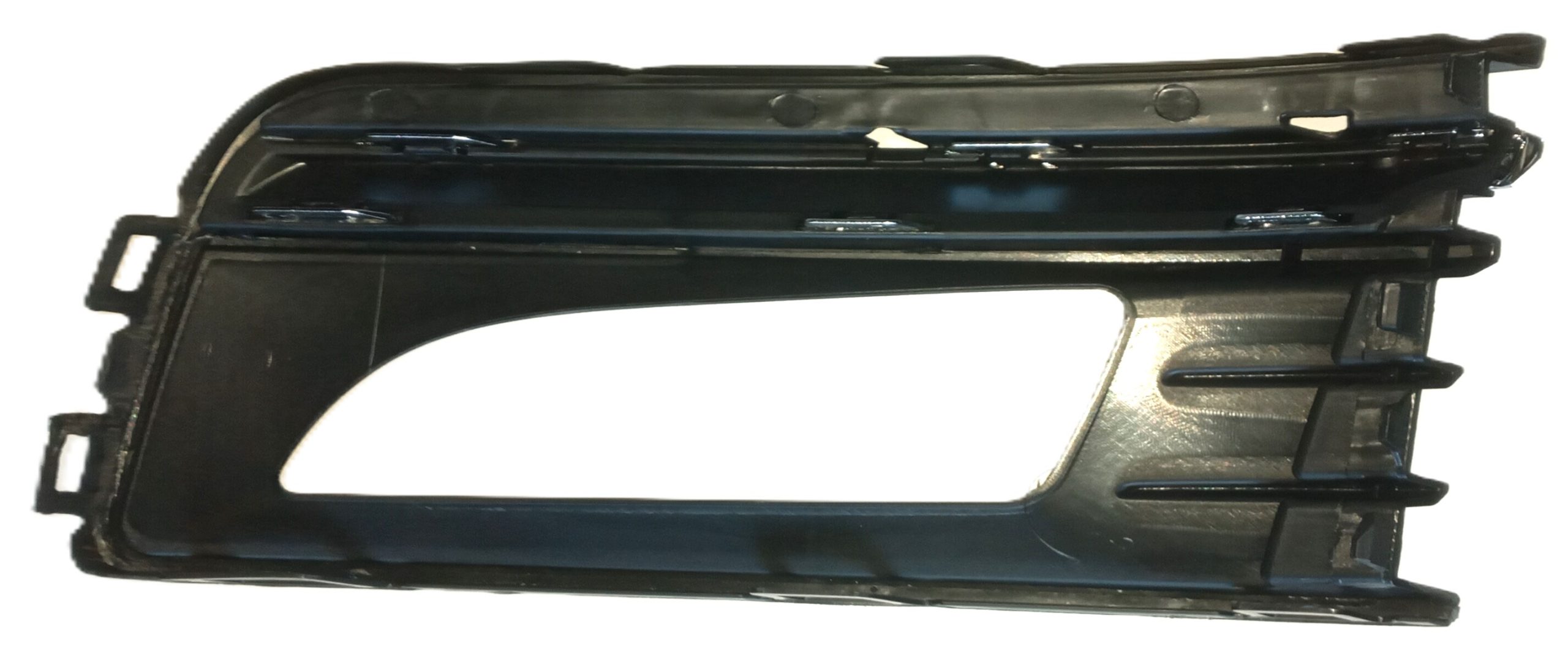 VW Polo 6/7 2015 - 2017 Fog light grille with opening for fog light, with chrome Right hand side, driver side VWE3264